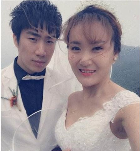 离婚的那对电竞夫妻怎么样了？ 骚男继续专注直播 无事业的七七呢