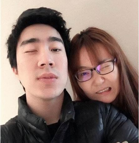 离婚的那对电竞夫妻怎么样了？ 骚男继续专注直播 无事业的七七呢(图4)