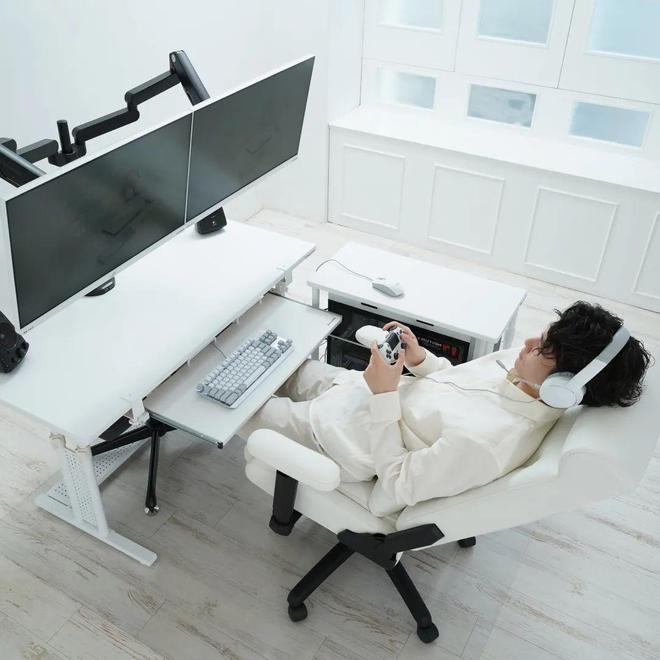 如今这个时代年轻人谁还没件“电竞家具”啊？(图28)