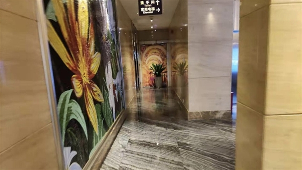 电竞酒店火了 本质上仍是网吧(图3)
