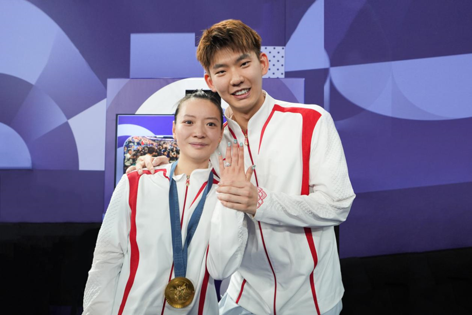 迪阿股份旗下DR钻戒再获电竞人青睐！见证中国电竞传奇Sky李晓峰婚礼(图3)