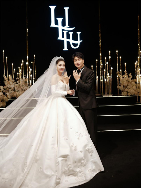 迪阿股份旗下DR钻戒再获电竞人青睐！见证中国电竞传奇Sky李晓峰婚礼