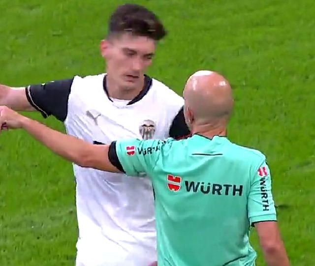 0-1！西甲前冠军3连败+0分垫底22天对3强队新赛季或6场全输(图5)
