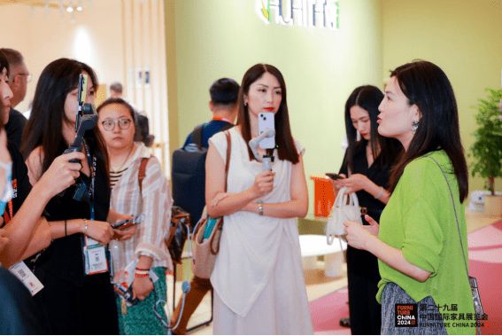 汇聚世界目光UP 正当时！2024浦东家具家居双展盛大开幕(图9)