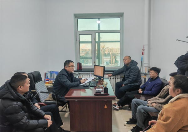 阿荣旗文化市场综合行政执法局召开电竞宾馆、酒店业主培训会