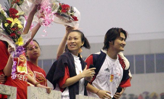高峰：抛弃那英和刚出生的儿子19年过去了他如今过得怎样了？(图7)