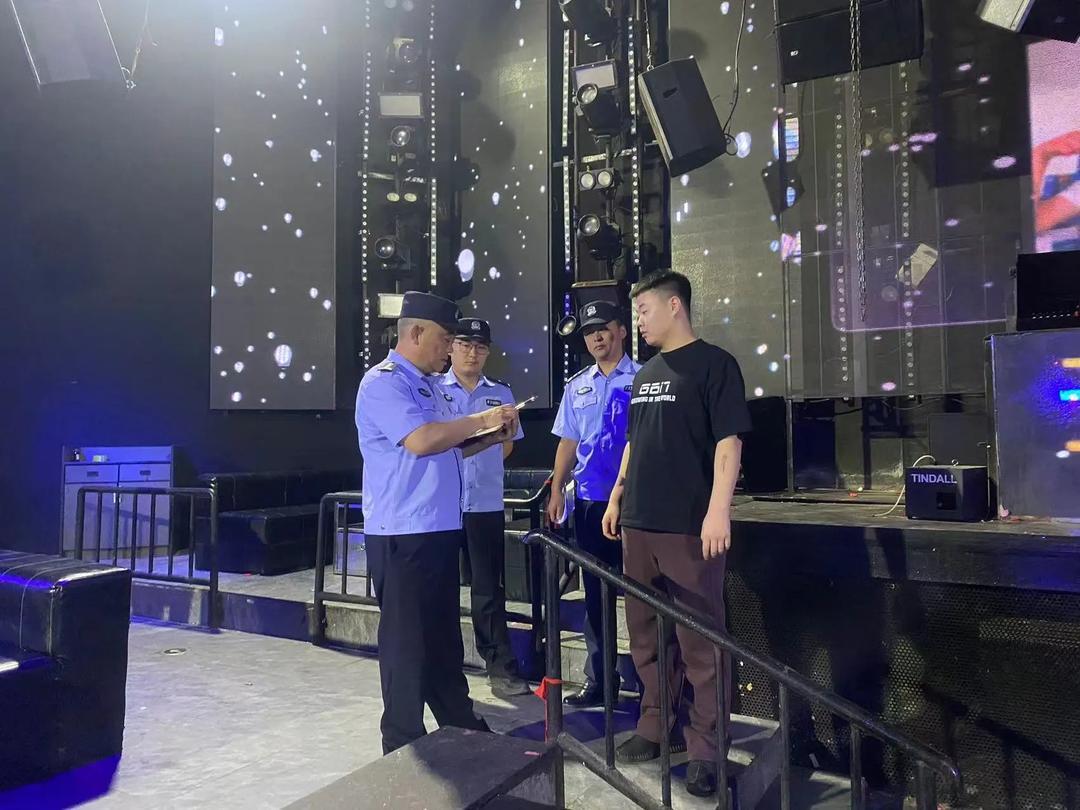 网吧服务行业现状及发展趋势分析2024