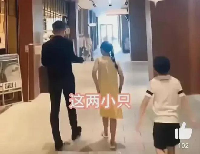 心机后妈VS韩国继父！汪小菲千金险成筹码马筱梅机场护女现暗战(图6)