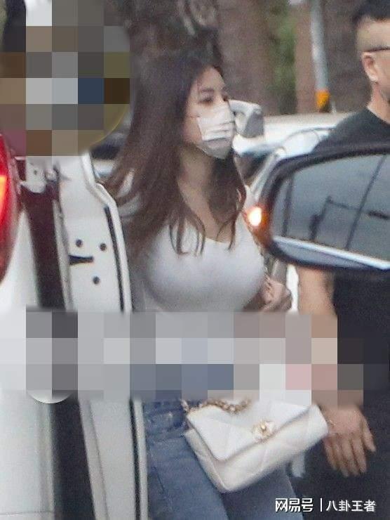 小S自掘坟墓!老公偷吃5辣妹全是性感肉弹与老公3年无性生活