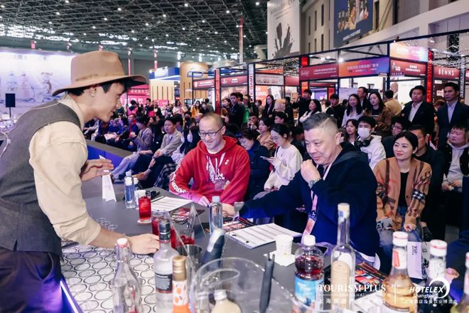 新质生产力激活消费数万新品首发领航！2025上海旅游产业博览会促进“百业+旅游”协同发展(图3)