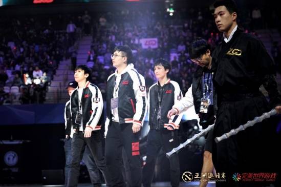 上海：中国的电竞福地！完美世界CS与DOTA2闪耀世界东方(图3)