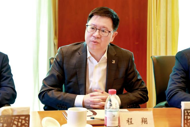 万华生态新家装与黄龙酒店管理集团签署战略合作 布局“国资酒管”战略再落一子(图4)