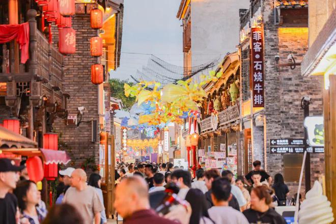 五一！龙湾火出圈啦！(图1)