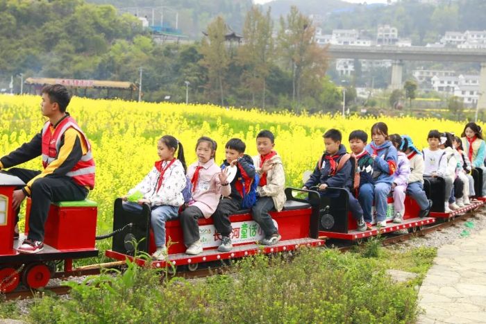 近25亿元！清明假期观山湖区旅游市场“有点热”(图2)