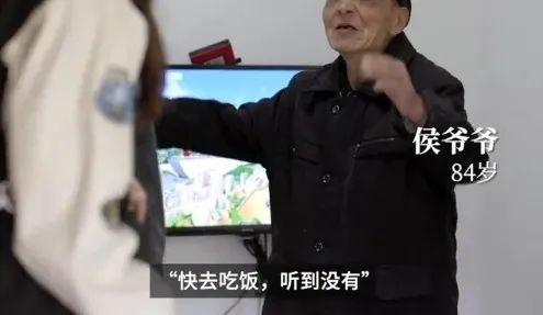 网友送奶奶去养老院发现里面有电竞房评论区：“30＋的爷爷”他们收不收？(图9)