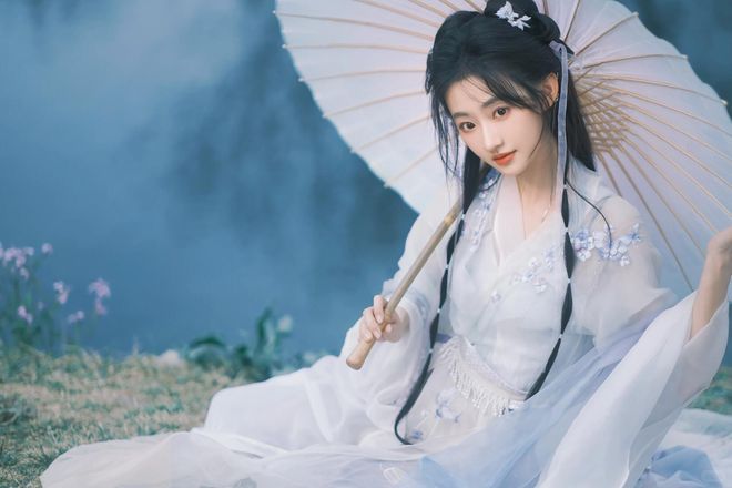 《藏海传》：25岁杨雨潼饰演的“八公子”是谜一样的最危险女人(图6)