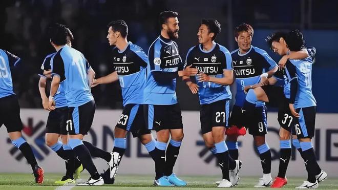 周三：64扫盘【赛事解析】两场焦点战湘南VS磐田大阪樱花VS横滨(图2)