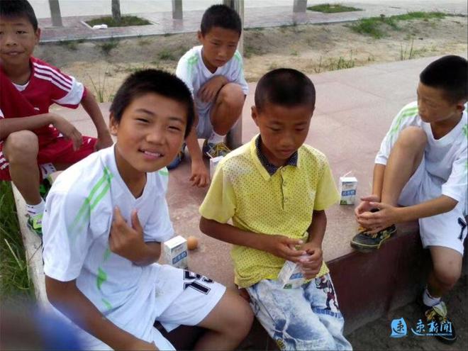 5球领跑射手榜！宿迁小伙高驰用汗水书写足球逆袭传奇(图2)