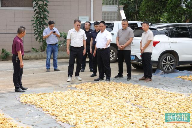 驻清远市连州大路边镇工作队：“黄埔-大路边消费帮扶馆”开馆揭牌 注入振兴新动能(图3)