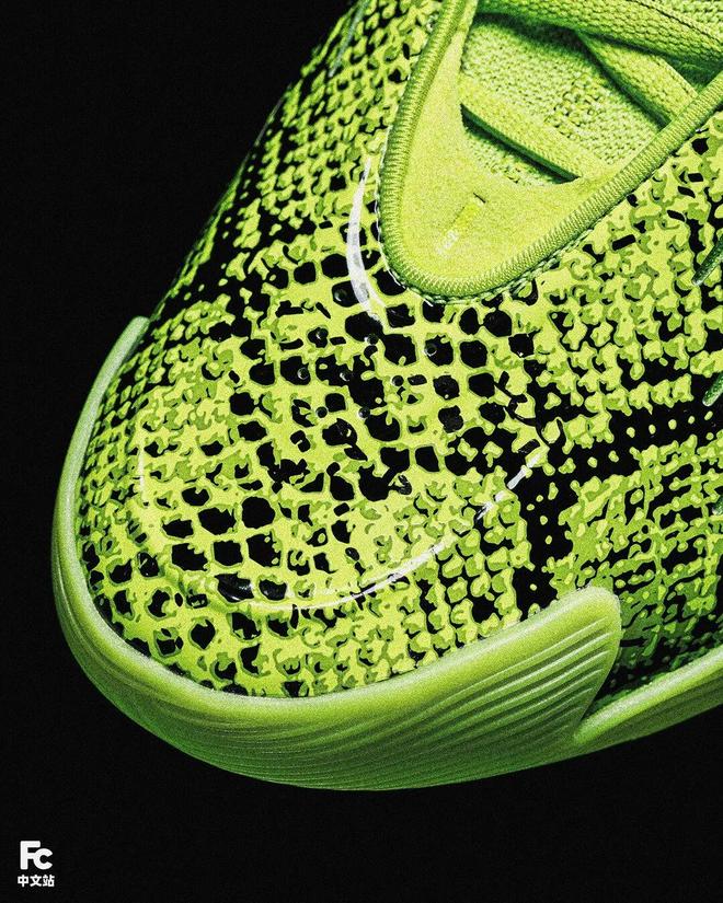 今年最骚气的「哈登战靴」悄悄登场！回头率真拉满了……