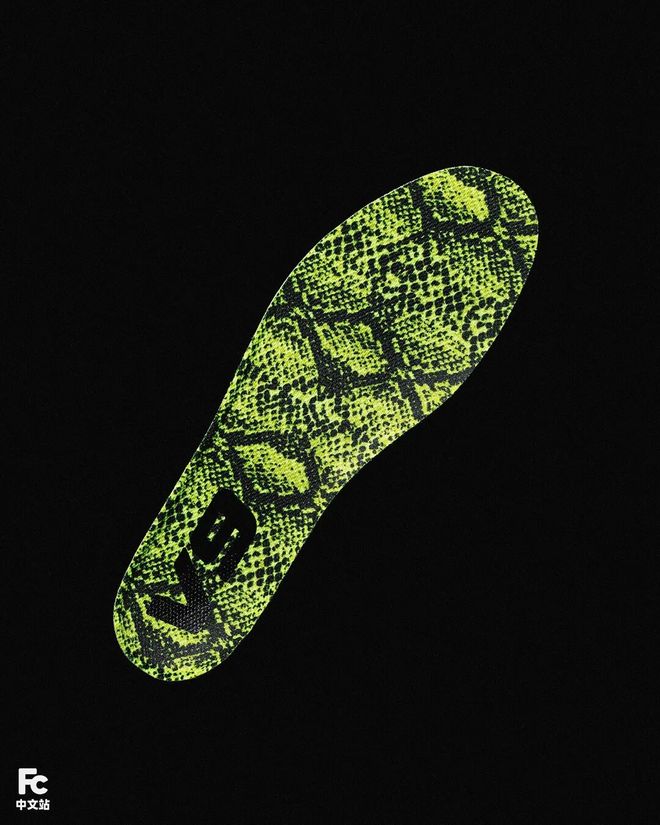 今年最骚气的「哈登战靴」悄悄登场！回头率真拉满了……(图6)