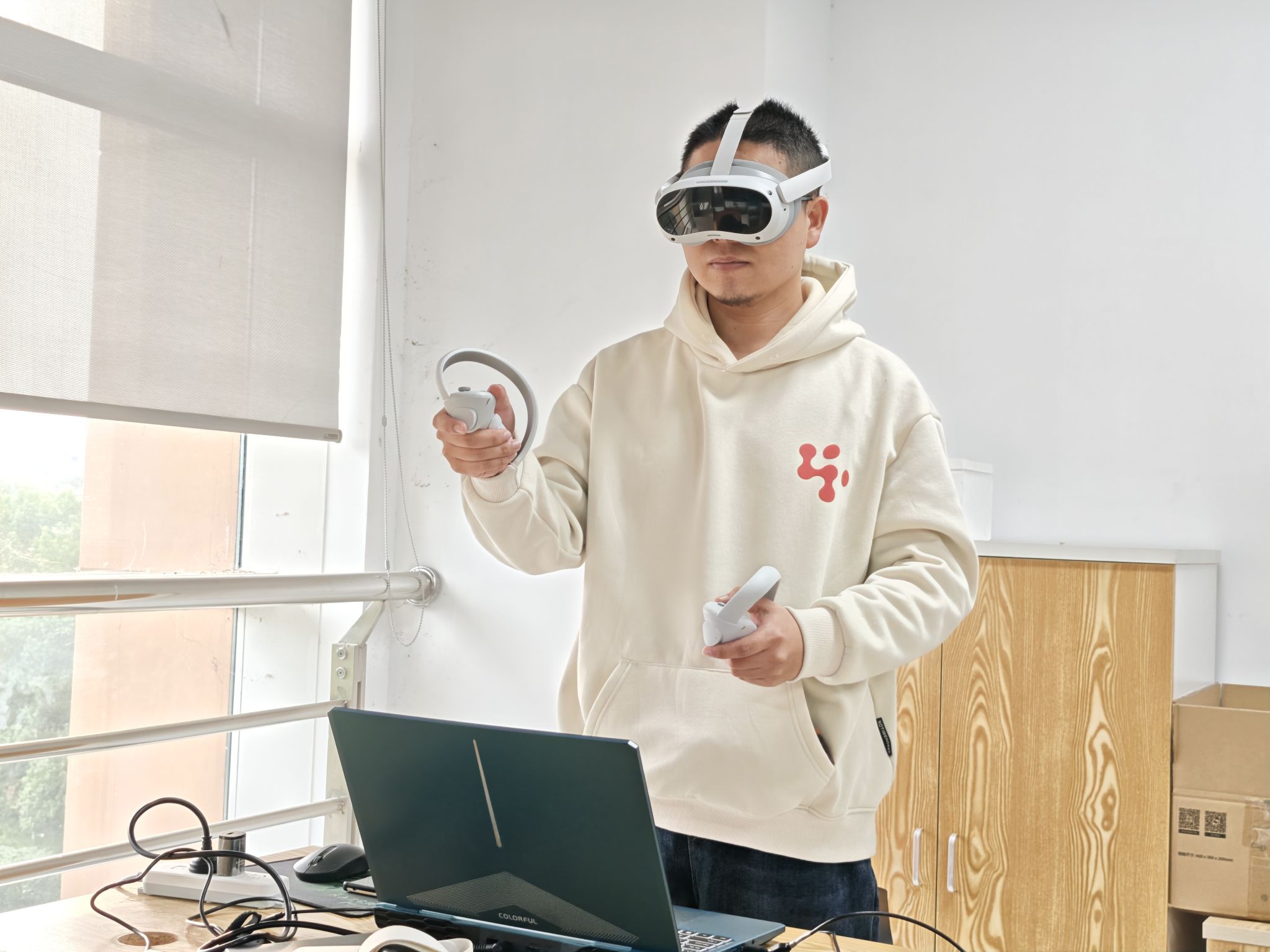 【合肥在线】一群中国科大学生创造合肥版《头号玩家