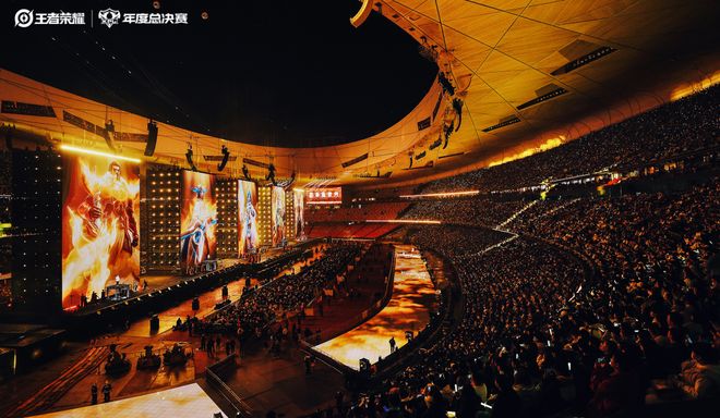 把6万人塞进鸟巢看游戏它离“冲出亚洲”只差一口气