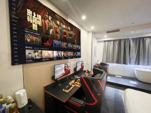 网吧、电竞馆交易额增117%英雄联盟总决赛带火成都多业态消费