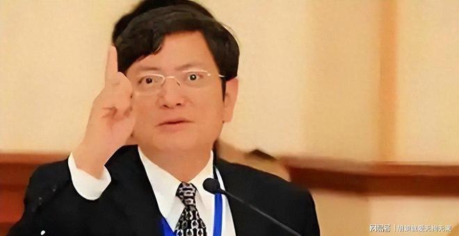 戏子误国！被官媒点名批评的5位明星没有一个值得同情