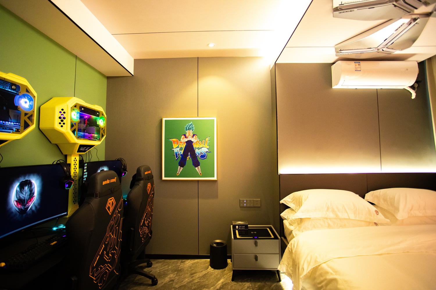 “原神”开了电竞酒店？米哈游诉酒店侵权二审获赔35万元