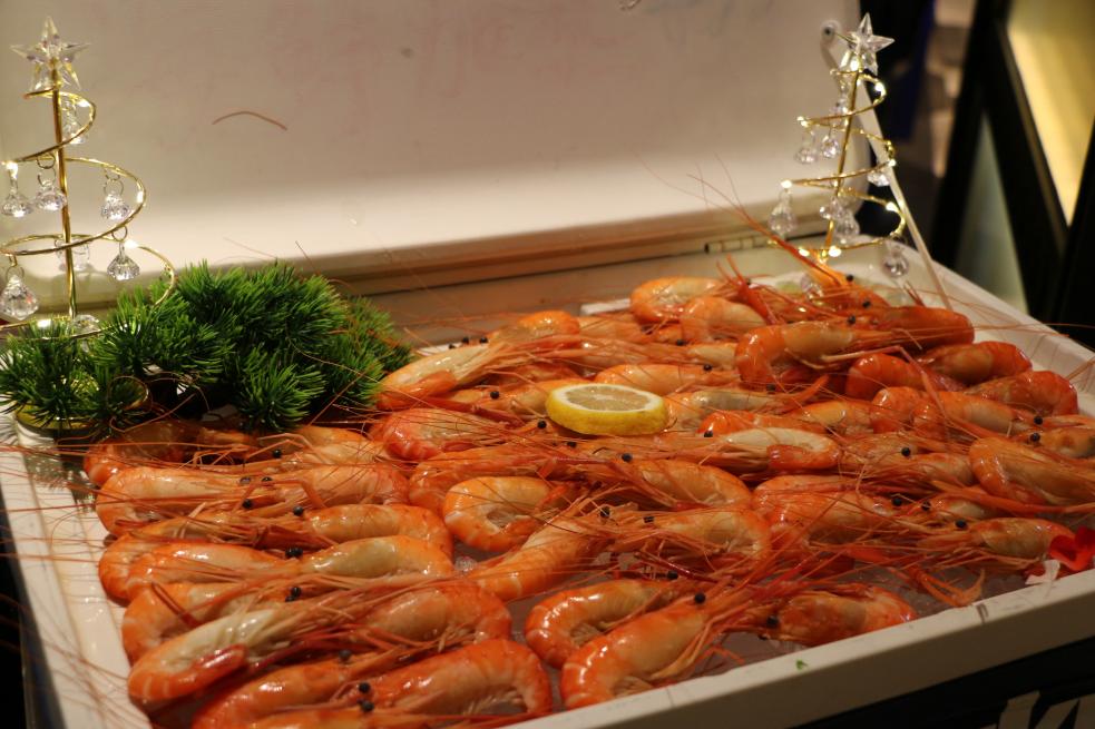 “冬日上新”主题美食季正式启幕——多元主题自助晚餐焕冬季餐饮体验(图2)