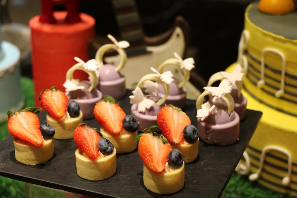 “冬日上新”主题美食季正式启幕——多元主题自助晚餐焕冬季餐饮体验(图4)