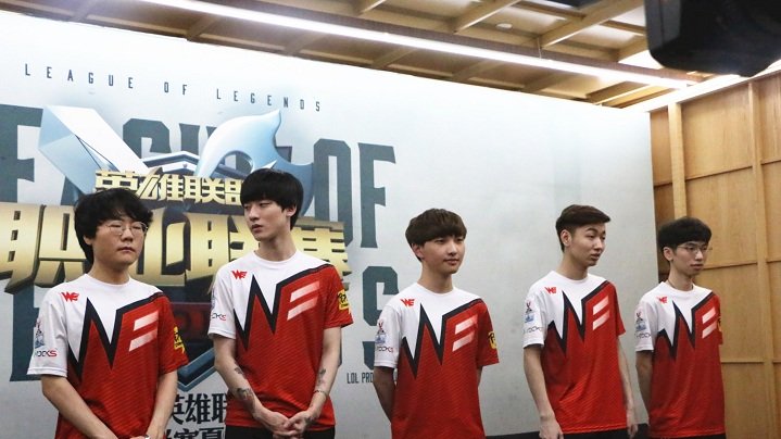 39岁胡尔克否认想要解约强行离开米内罗竞技不满有人希望他退役