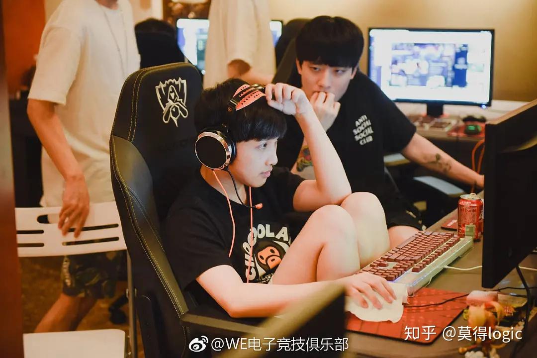 传奇国际电子pg平台