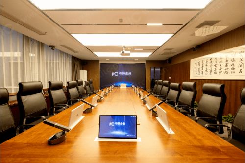 两会“四看”长沙