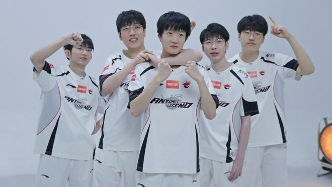 AL经理再现败人品操作！论坛发文自吹自擂贬低BLG内涵郭浩(图2)