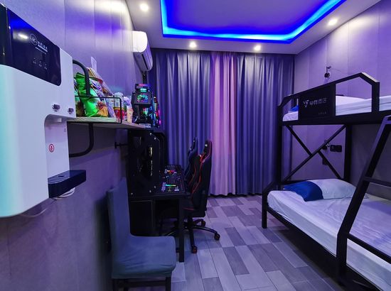 当“泛泛之交”遇上“圈层孤岛”娱乐空间急需新剧本(图1)