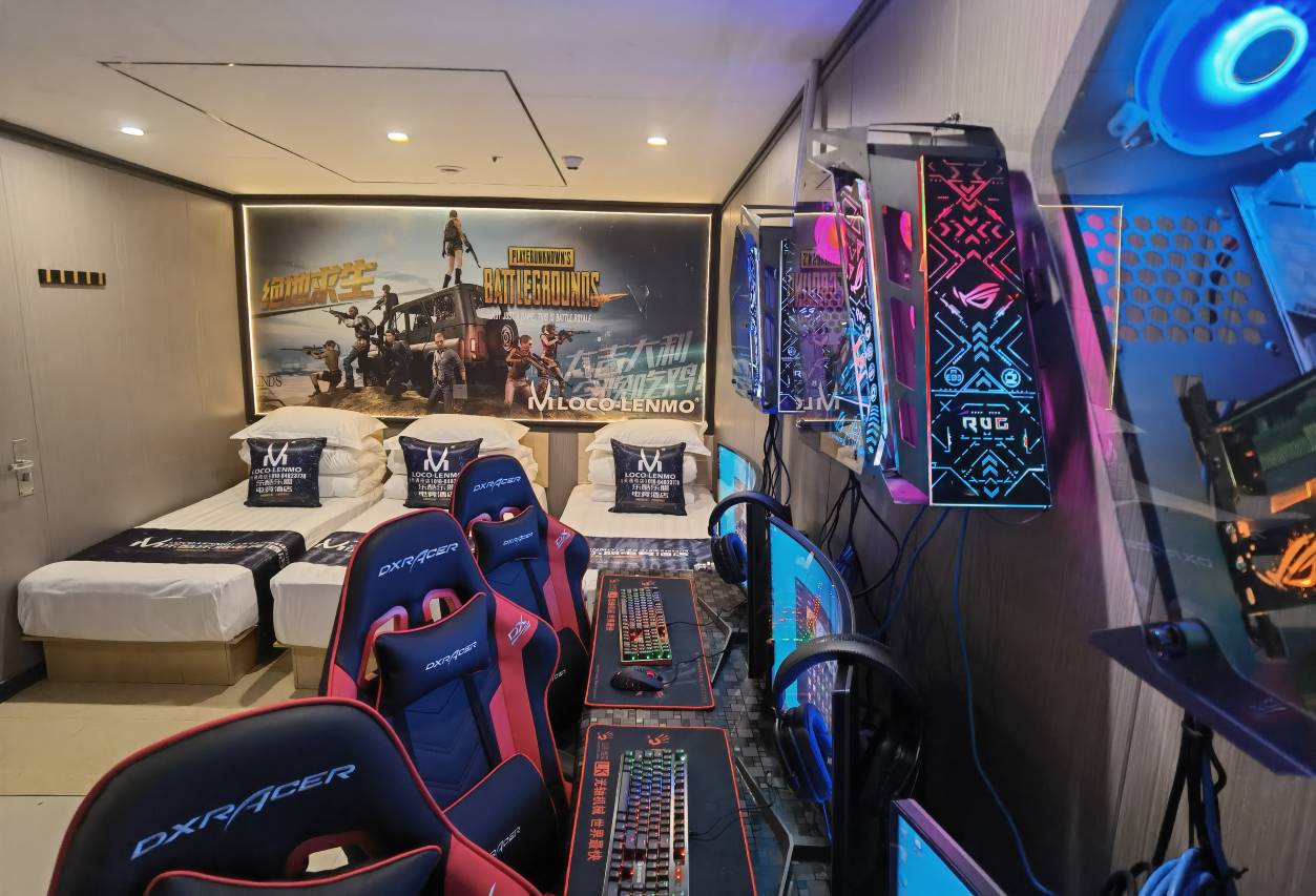 上海这场顶级赛事门票全部售罄包括42800元的围场票！预计23万人将涌入周边酒店预订量激增125%