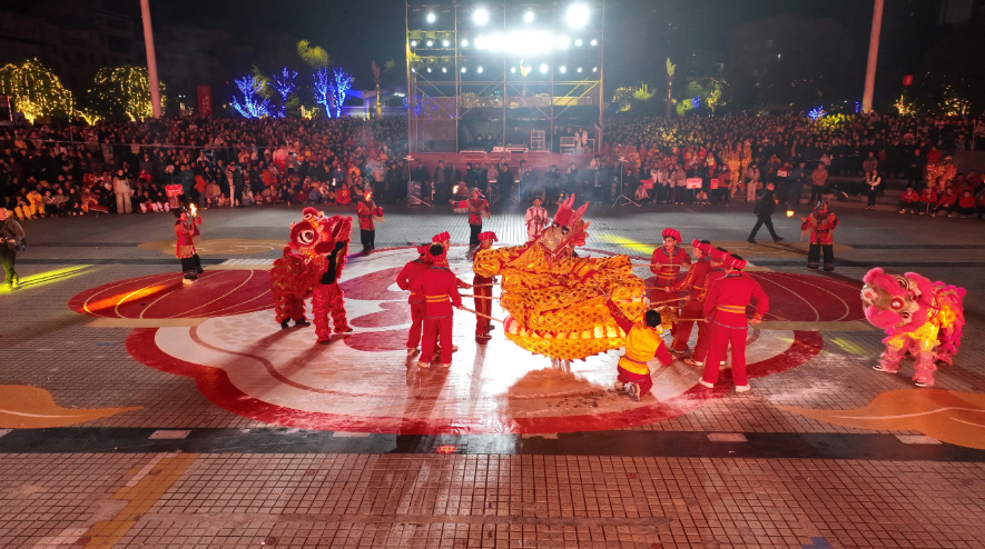 祥龙舞非遗 古县焕新颜 “龙腾金建始”舞龙大赛燃闹元宵(图3)