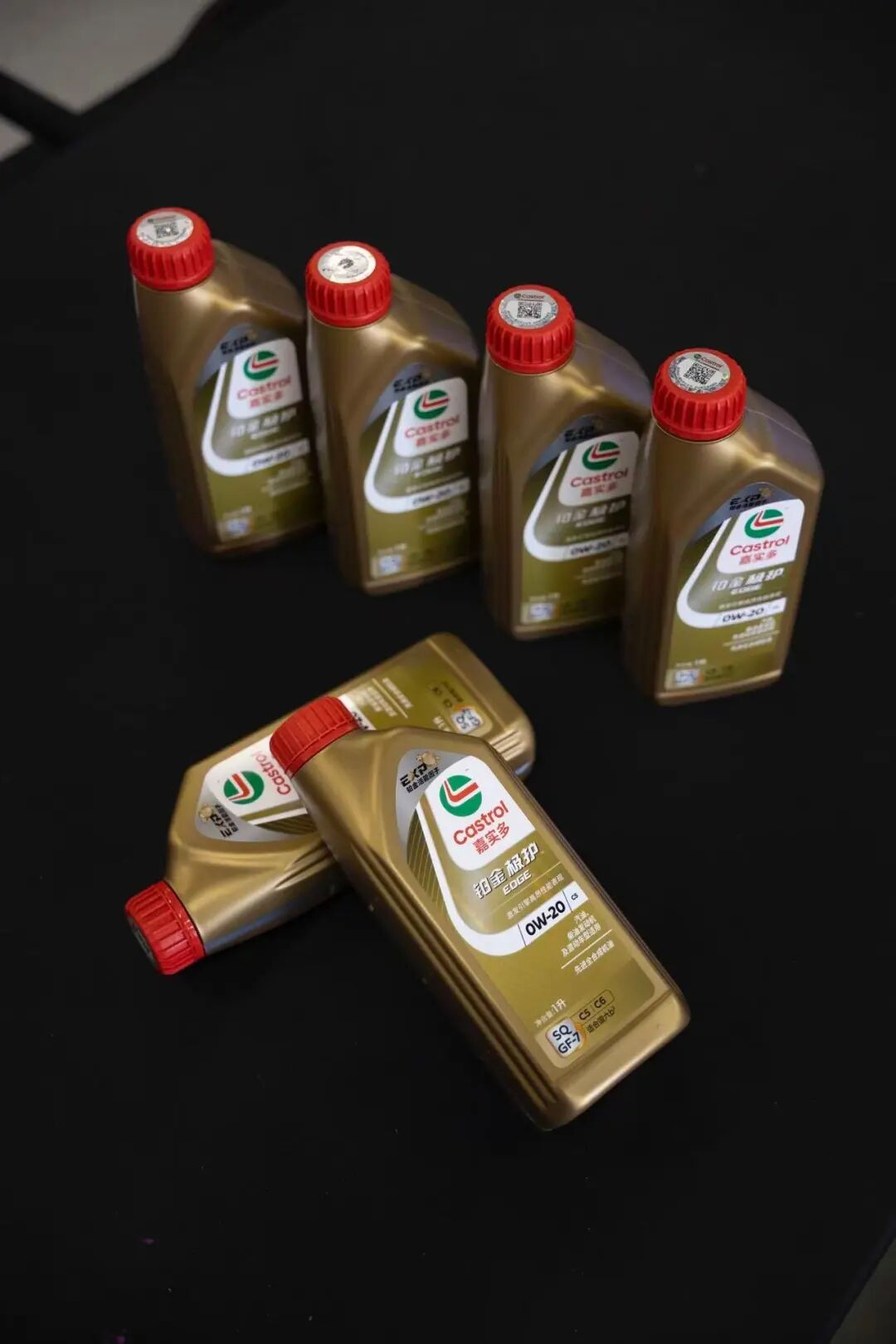 盘点嘉实多的2025：守住油拥抱电(图2)