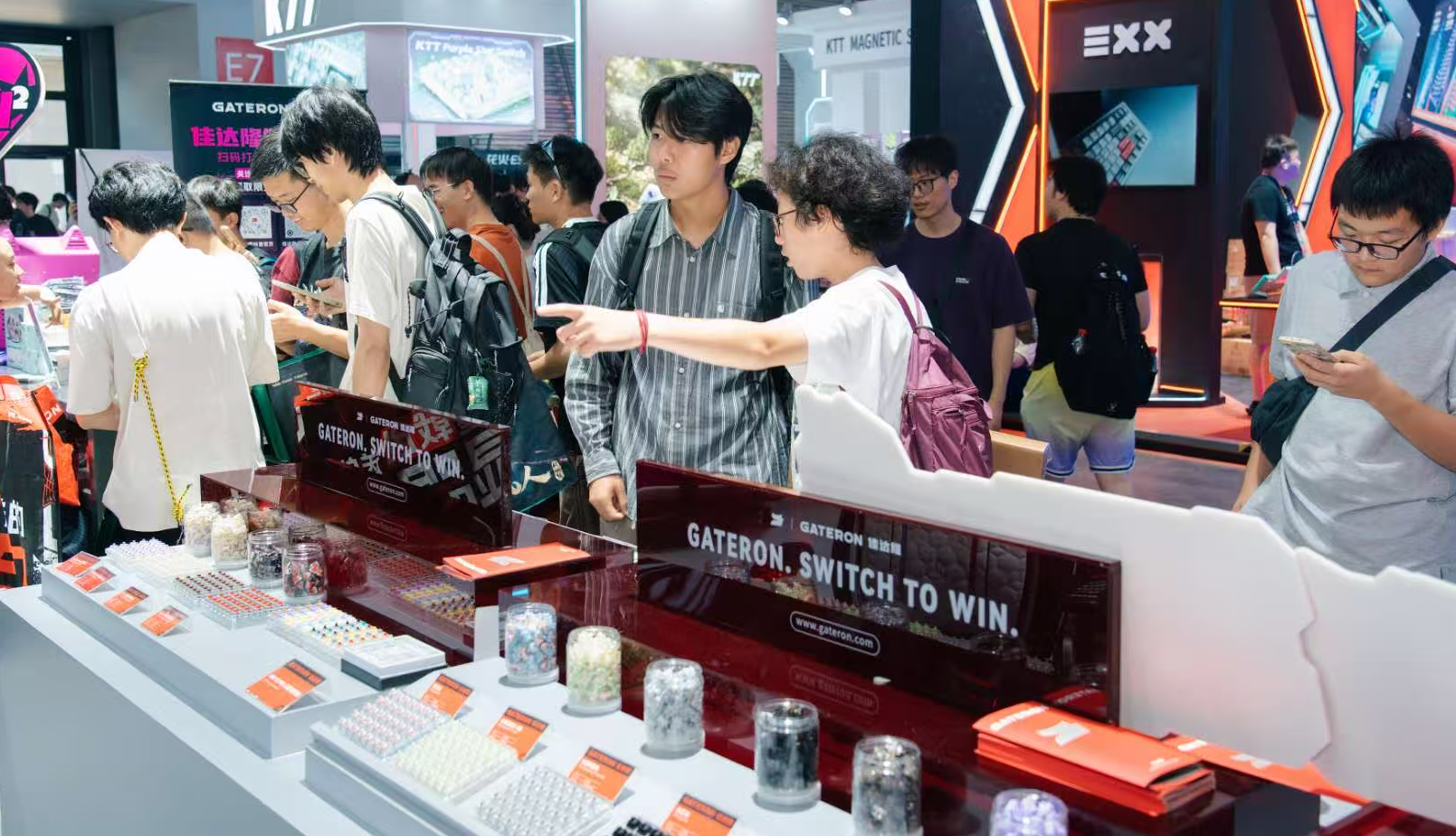 引爆CJ！佳达隆携全系轴体与新品工具包和玩家见面(图3)