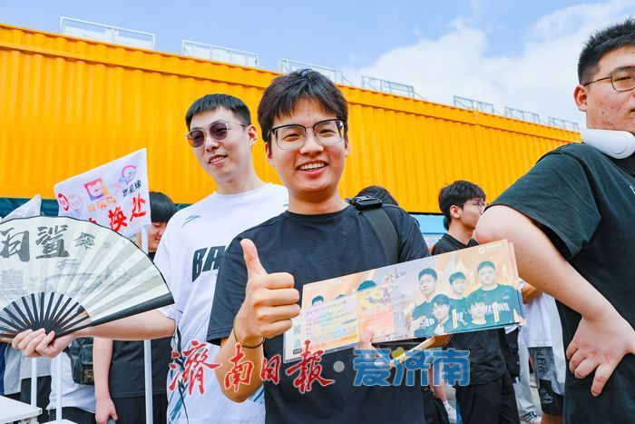 顶级赛事三落济南电竞“流量”撬动城市“增量”(图3)