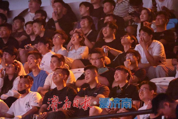 顶级赛事三落济南电竞“流量”撬动城市“增量”(图11)